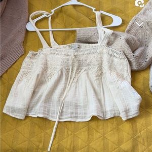 American Eagle Crop top! Perfect for the beach!